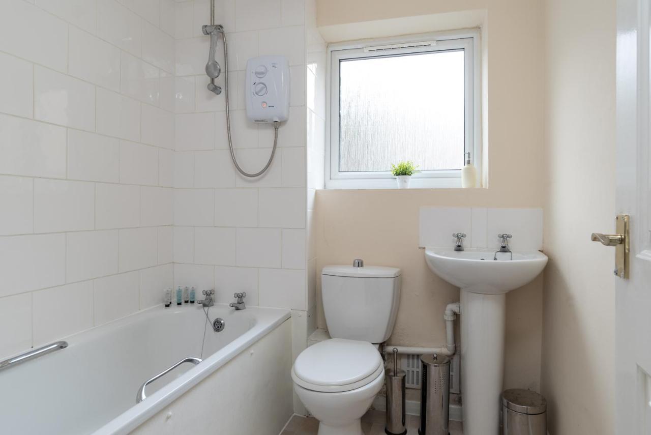 Luxury Central Link Luton/London/M1/Airport/Station/Long Stay Luton (Bedfordshire) Exterior foto